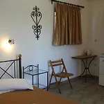 Iron House Agios Georgios (Corfu)