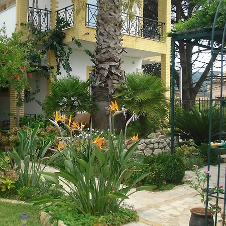 Iron House Lägenhet Agios Georgios (Corfu)