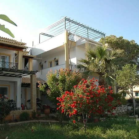 Apartment Iron House