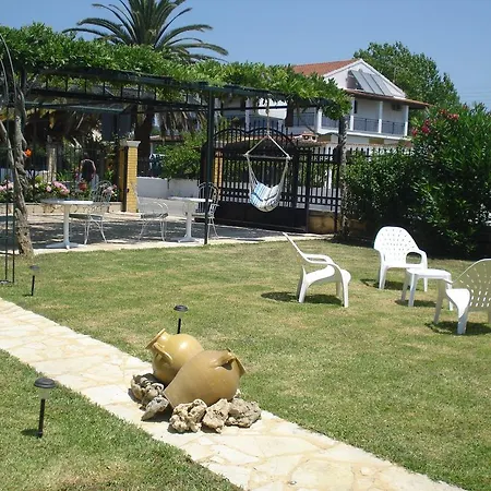 Iron House * Agios Georgios (Corfu)