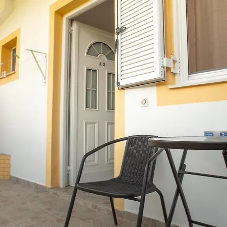 Lejlighed Iron House Agios Georgios (Corfu)