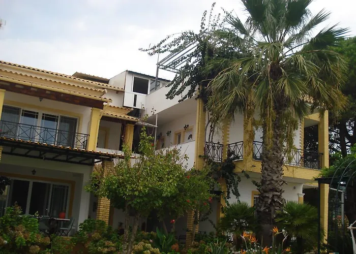 Apartament Iron House *