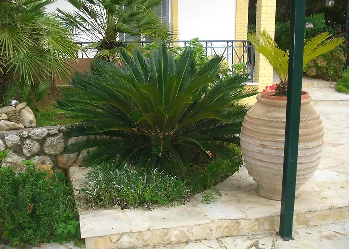 Iron House Apartament Agios Georgios (Corfu)
