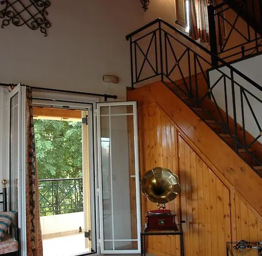 Apartament Iron House *